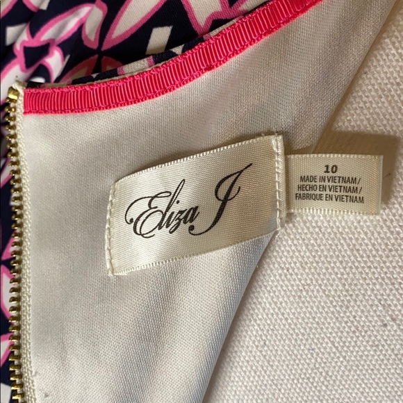 Eliza J Shift Patterned Dress - Picture 6 of 7